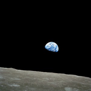 Earthrise_Anders_ToTheMoonRef
